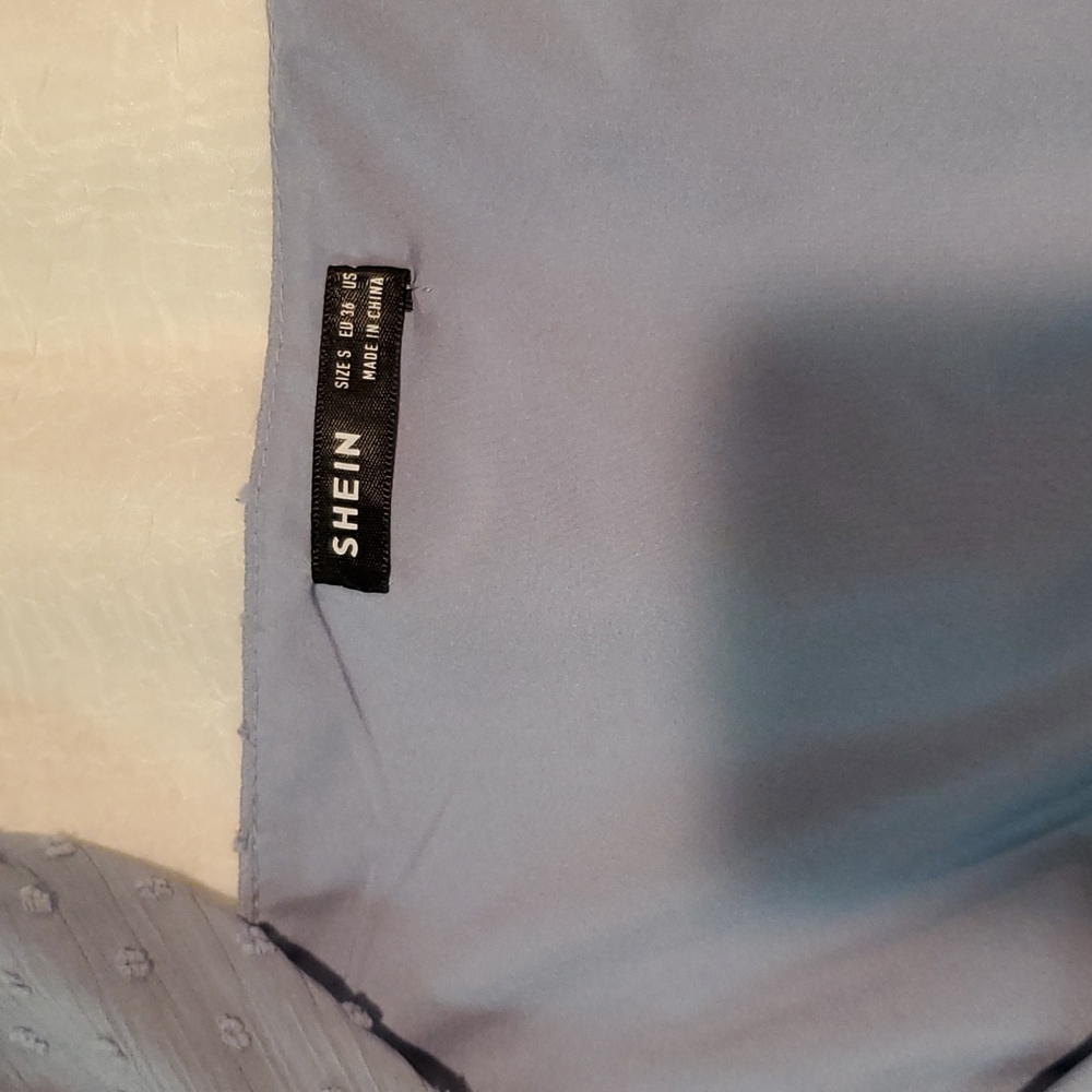 Crop top - Picture 3 of 3